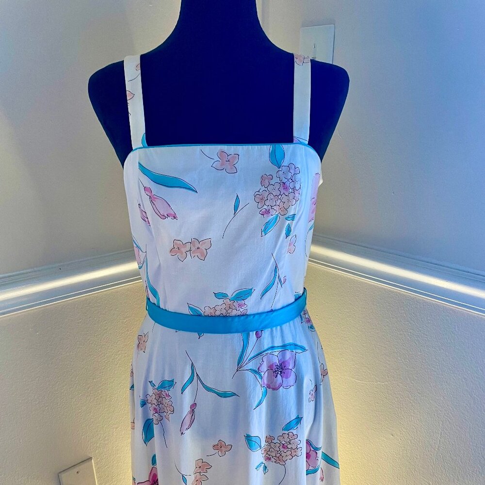 Sweet Summertime Sundress - Picture 4 of 10